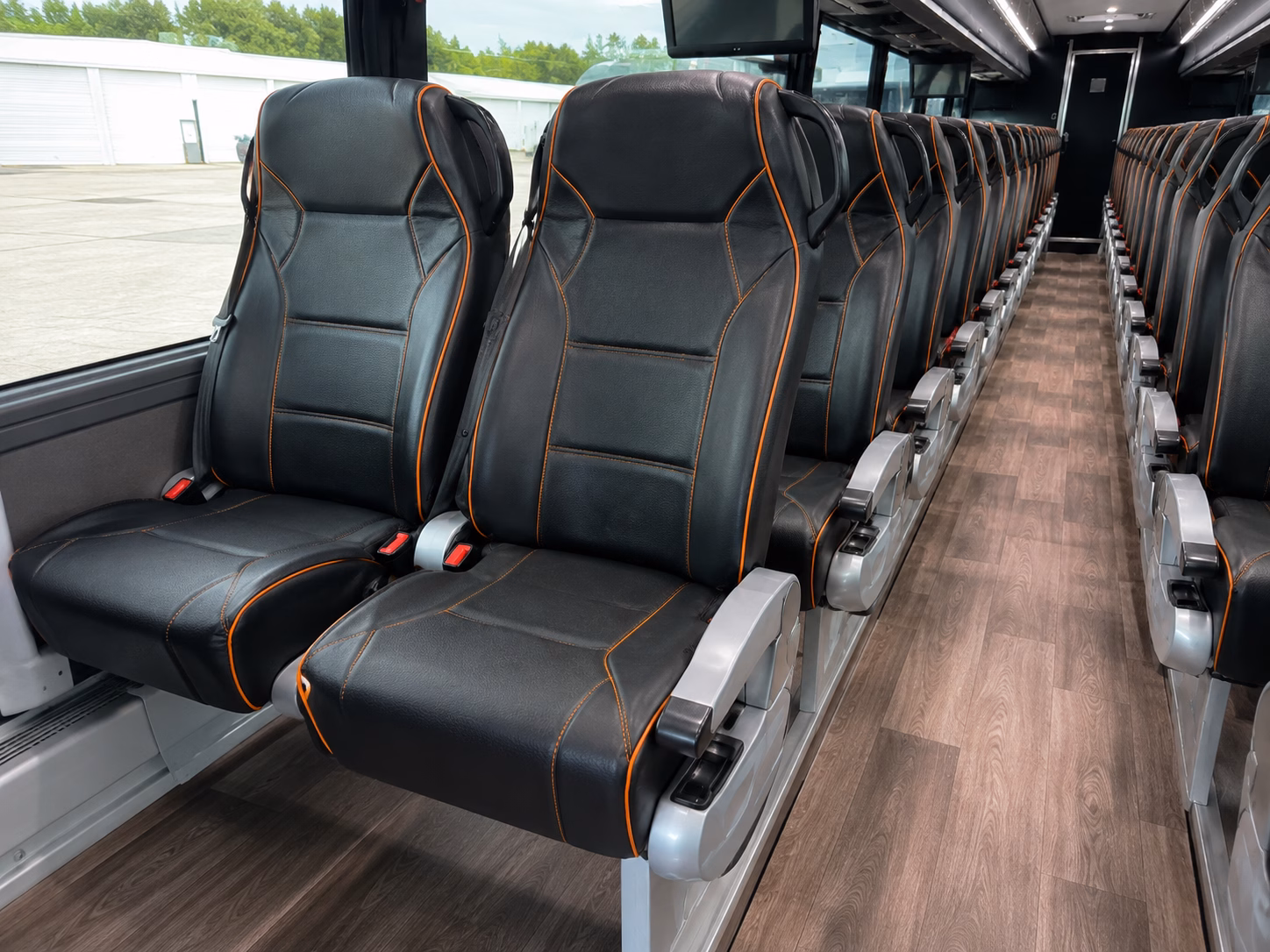how the type of bus you choose changes the price in la mesa california